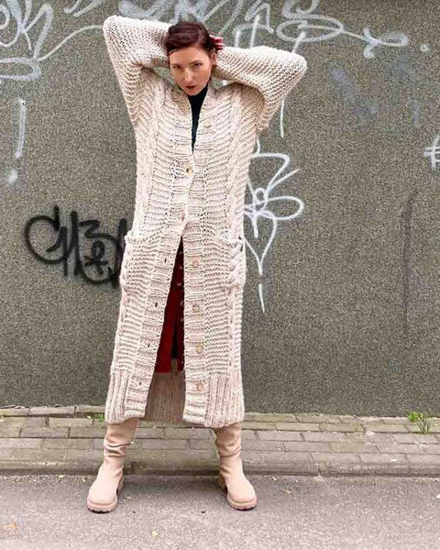 PANAPUFA lange Strickjacke aus Merinowolle – Ansicht 2