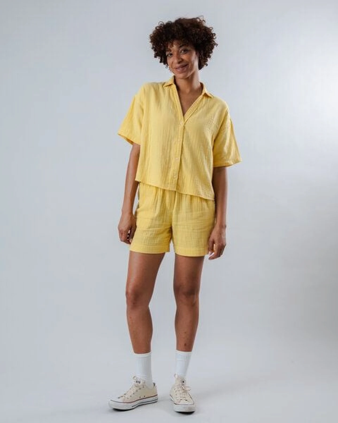 Brava Fabrics Kurzarm-Bluse Bubble Cropped Blouse – Ansicht 4