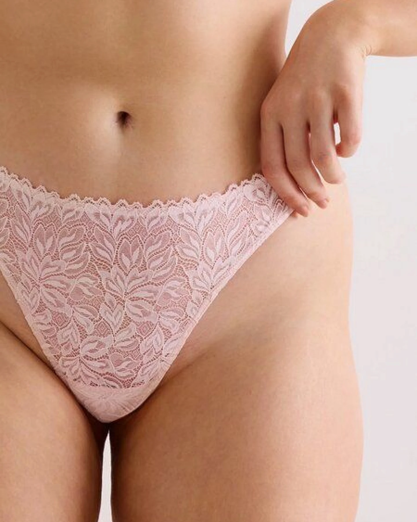 erlich textil Dreamy Lace String mit Spitze, made in Europe – Ansicht 2