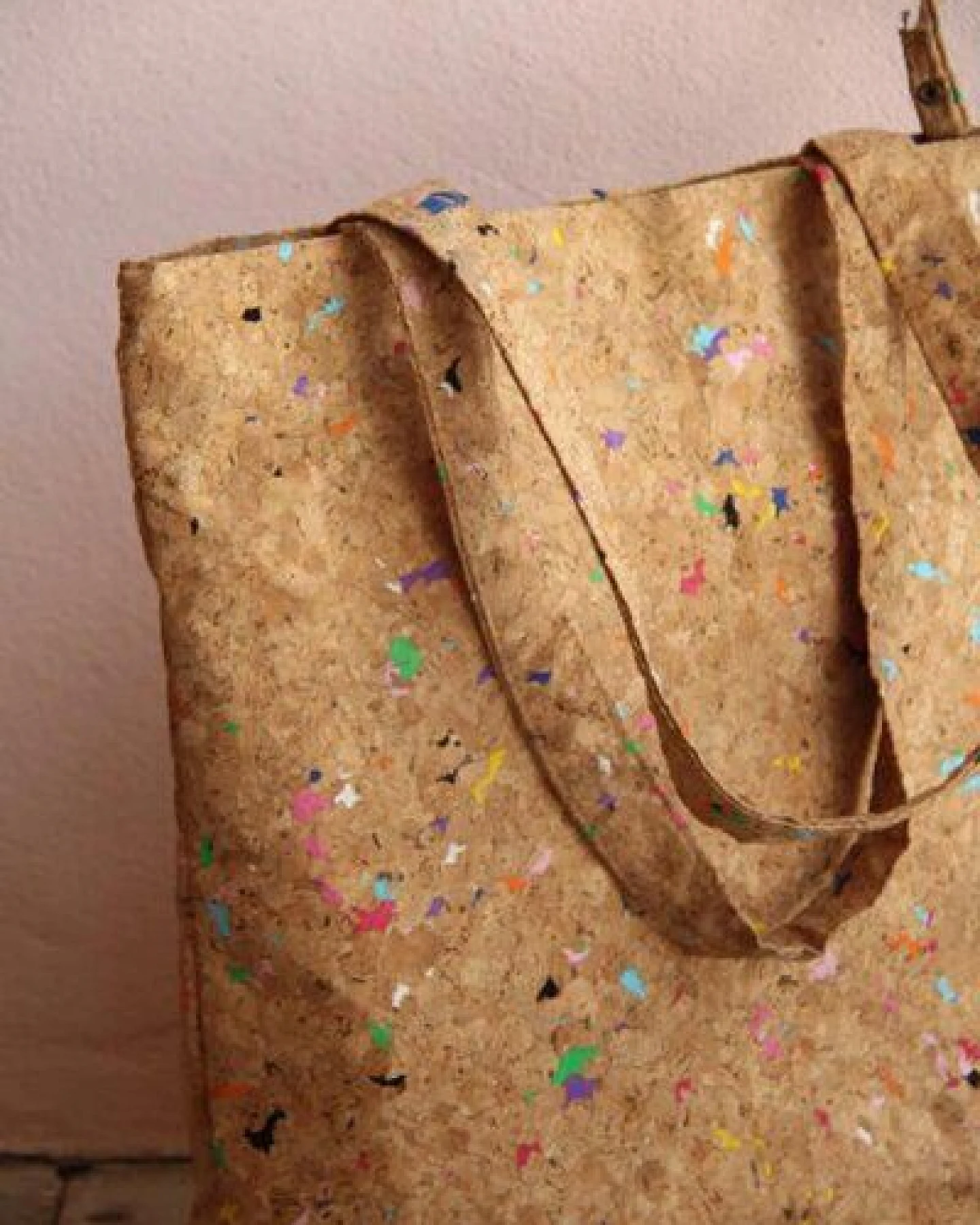 BY COPALA Tote Bag - Vegan, Einkaufstasche aus recyceltem Kork. Cork Bag – Ansicht 4