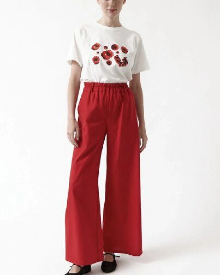amt.studio Rote Hose "Ritmic"