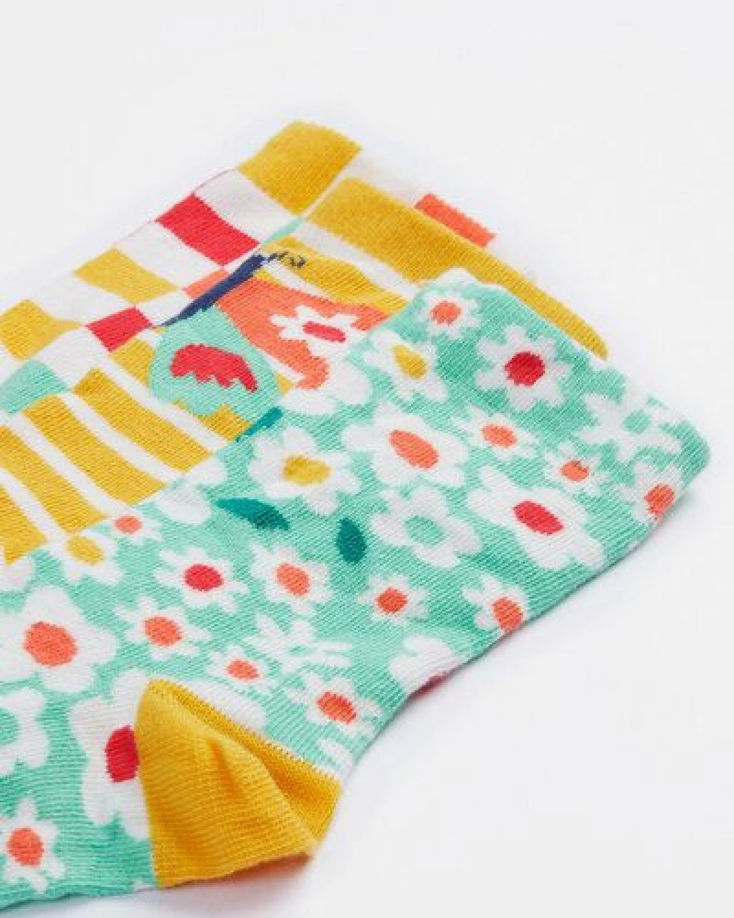 Frugi Kindersocken in Dreierpack mit Schmetterling – Ansicht 3