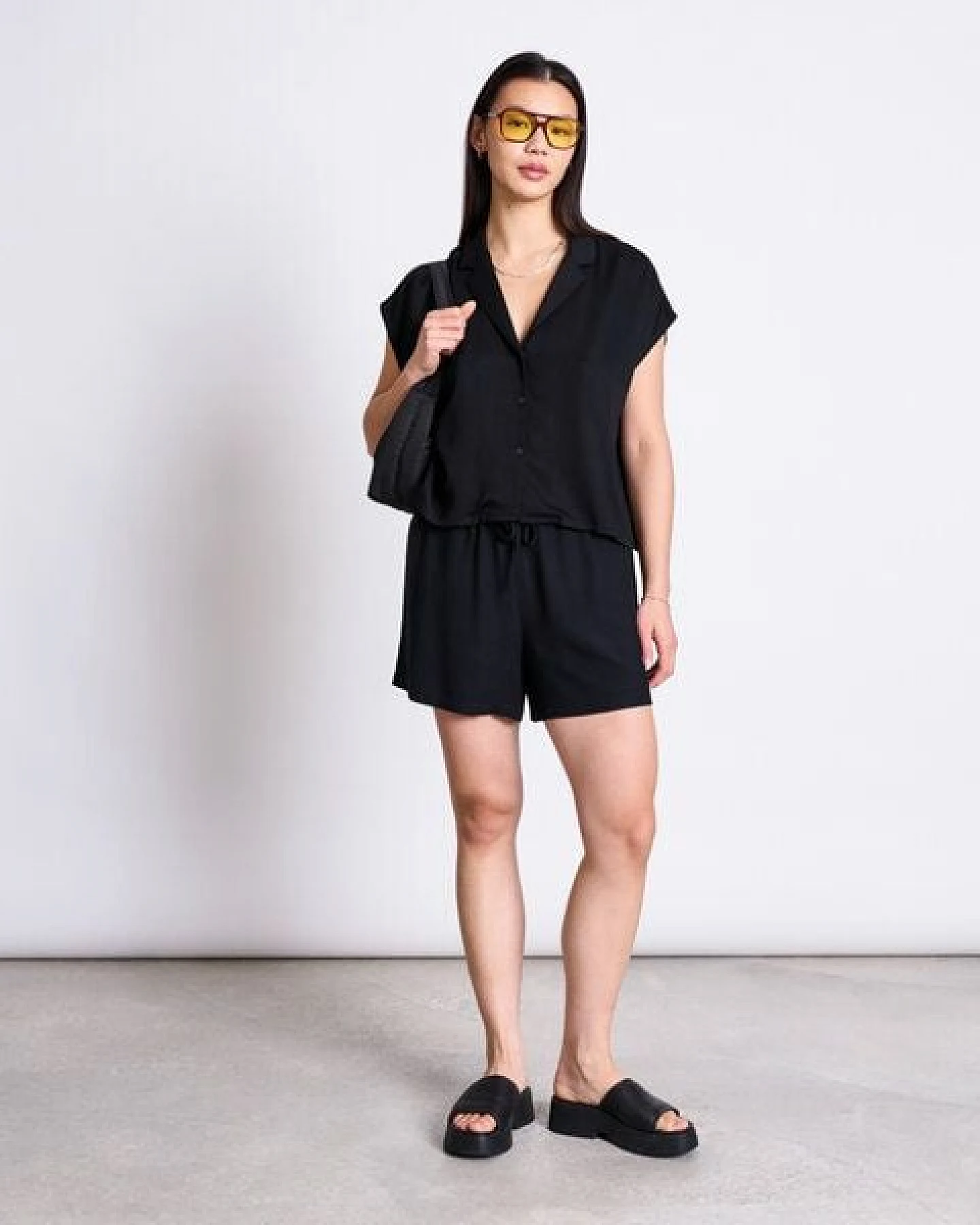 JAN 'N JUNE Drawstring Shorts LOV – Ansicht 4