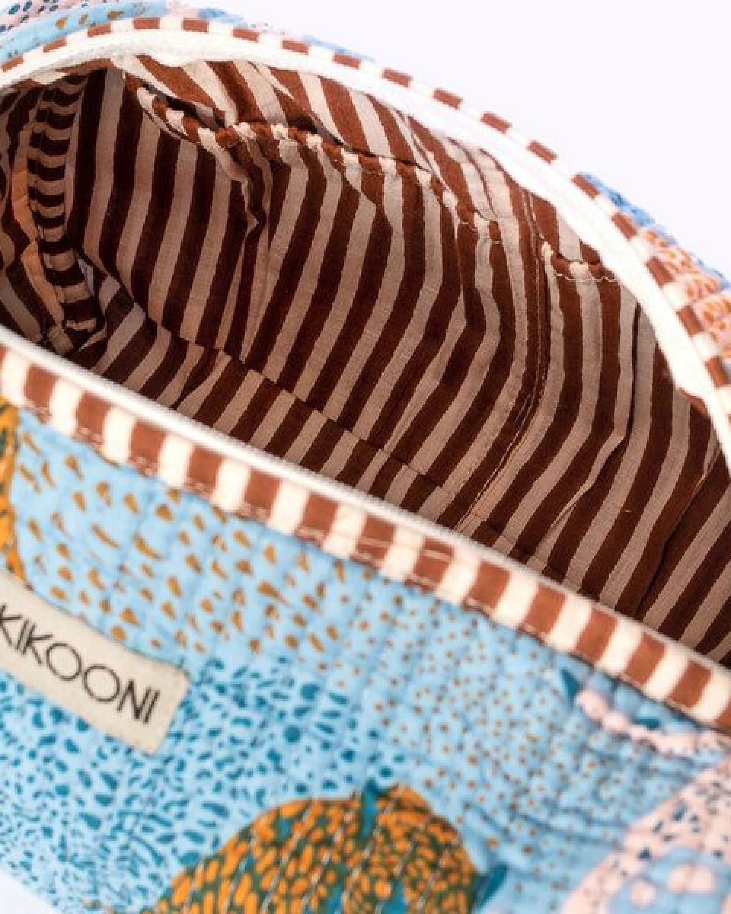 KIKOONI handgefertigte Kosmetiktasche " Lucky Leo" – Ansicht 4