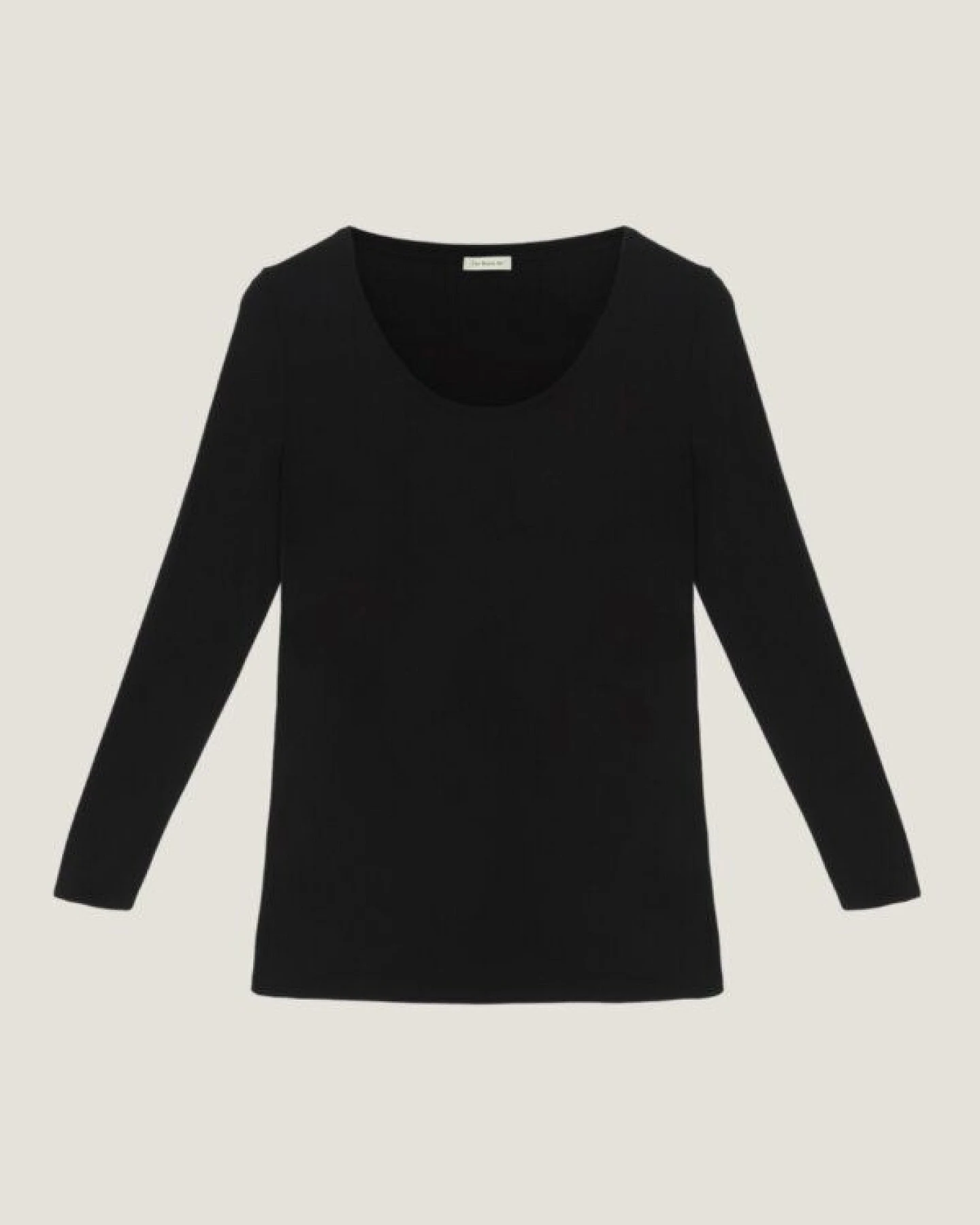 The Mama Set Langarmtop „The Long Sleeve“ Sanft anliegendes Longsleeve mit Extralänge für die Schwangerschaft, in Schwarz. – Ansicht 3