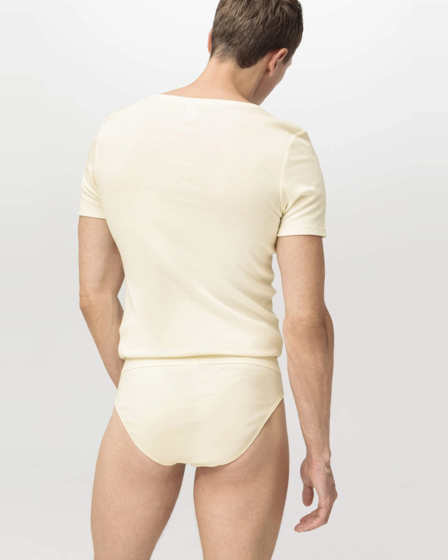 hessnatur Herren Slip Regular Cut im 2er-Pack PURE NATURE aus Bio-Baumwolle - natur - Größe 6 = L – Ansicht 2