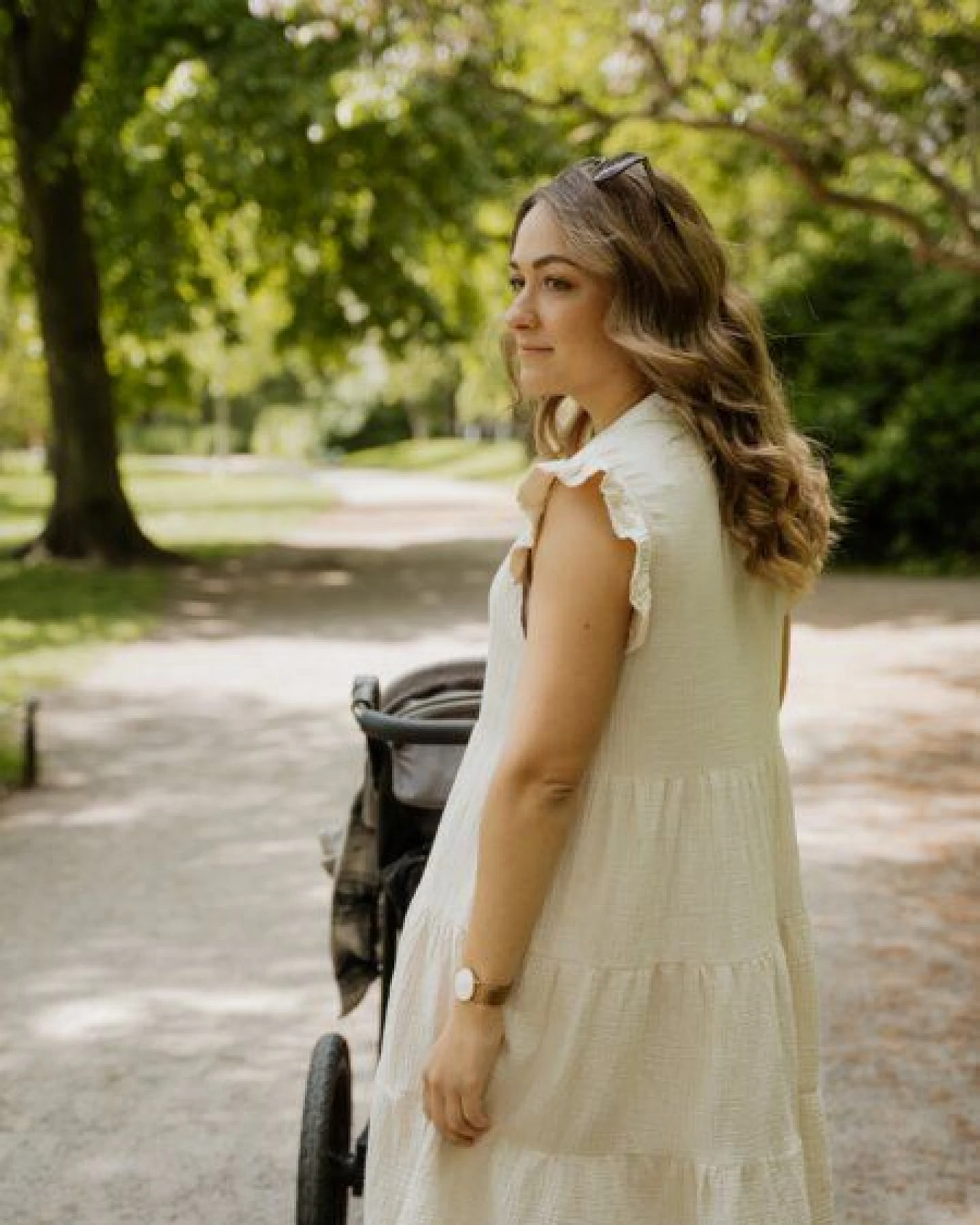 Hutch&Putch Musselin Sommerkleid - mit gerüschten Ärmeln - 100% Bio-Baumwolle - Volantkleid - kurzes Kleid - weich und atmungsaktiv – Ansicht 4
