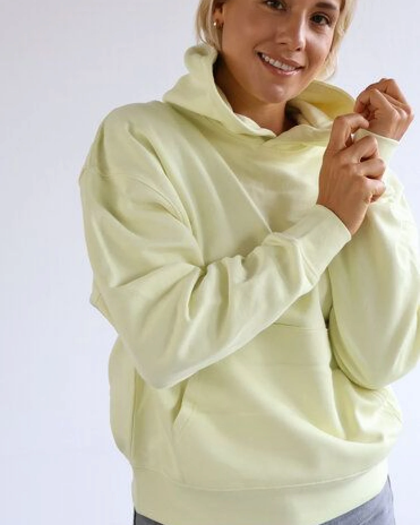 Kultgut Weich & Kuschelig- Biofair- Goodness Oversize-Hoodie / Marie – Ansicht 2