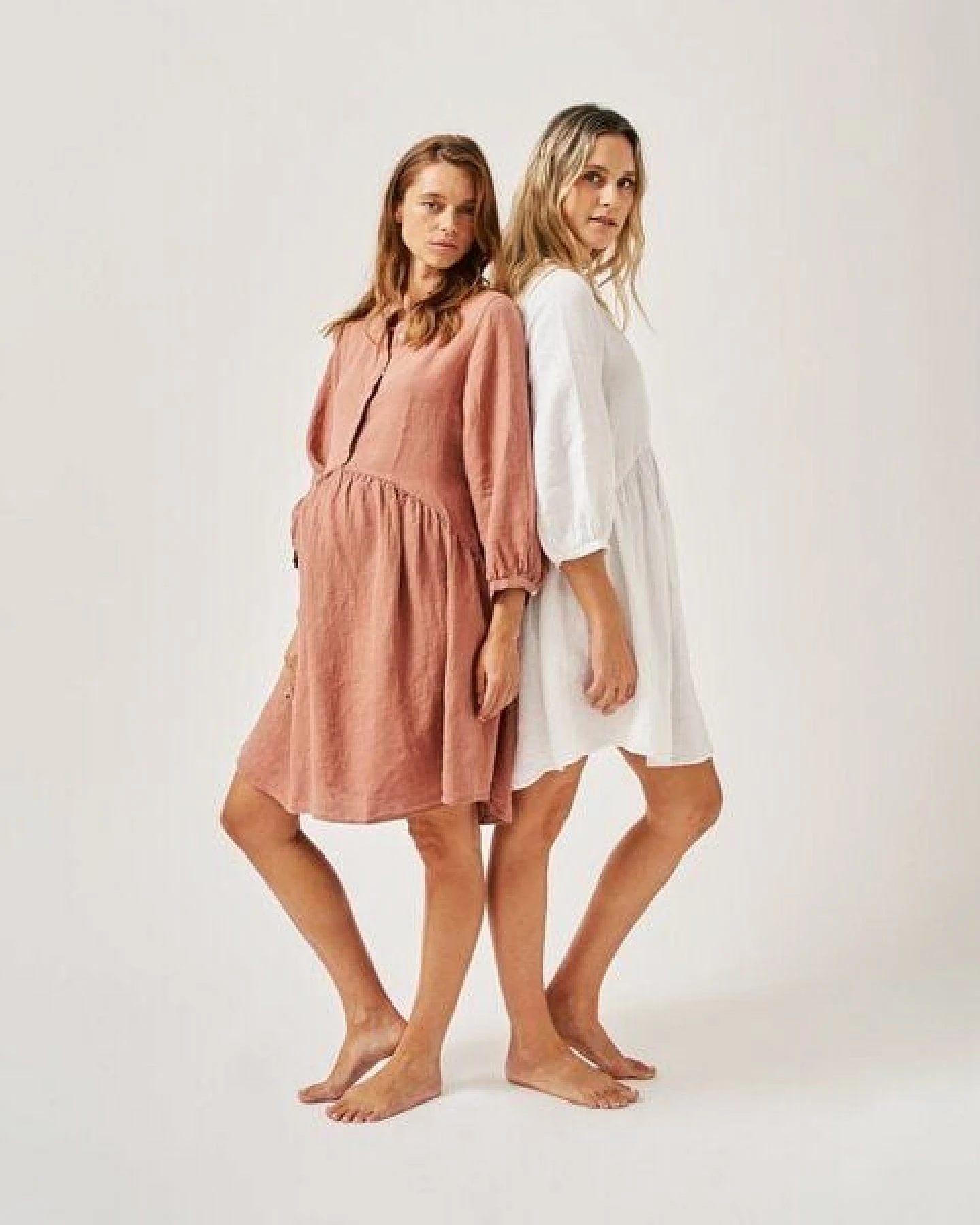 The Mama Set Leinen-Hemd-Kleid „The Linen Shirt Dress“ Leichtes, fließendes Leinenkleid für Schwangerschaft & Stillzeit – Ansicht 2