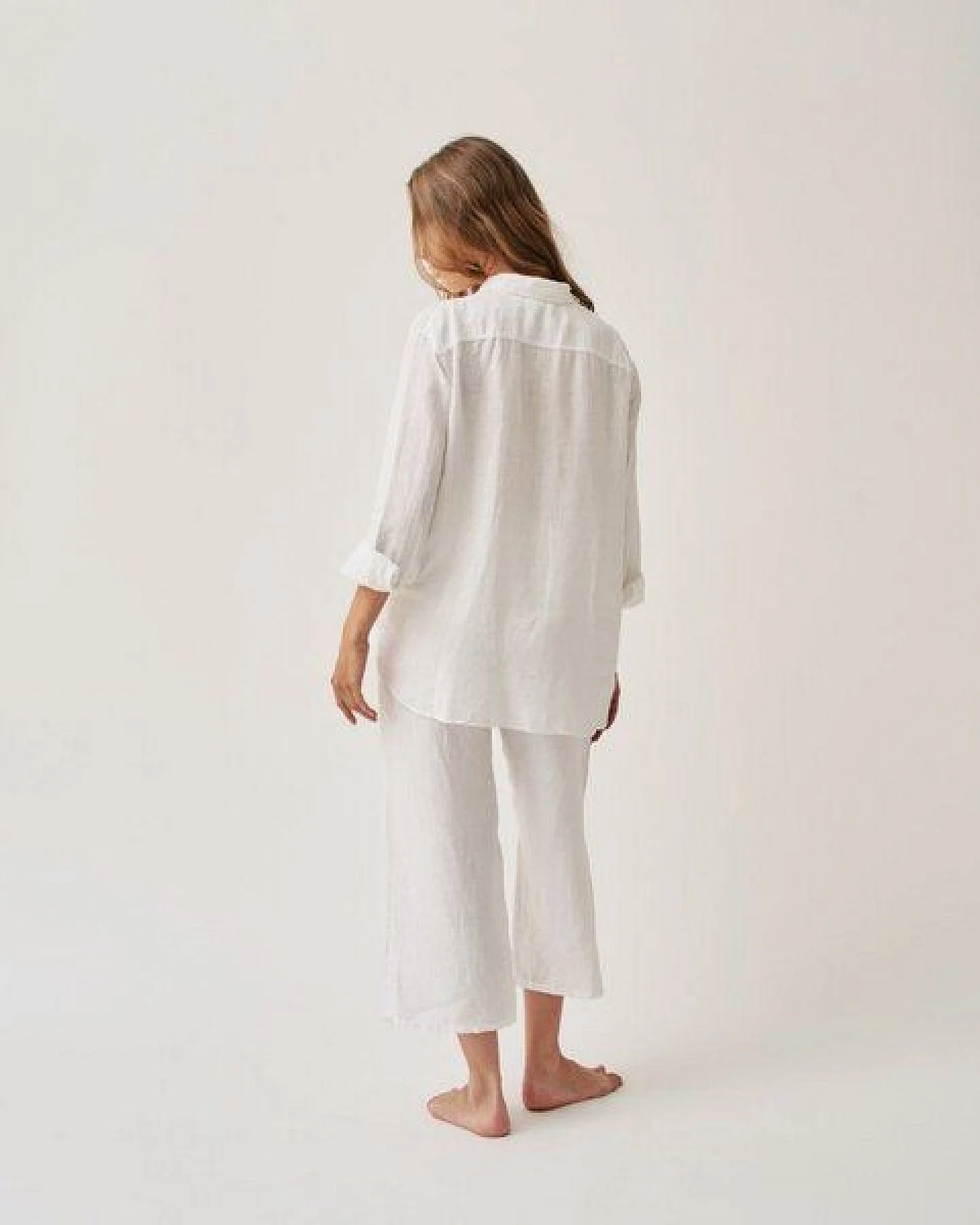 The Mama Set Oversized Leinenhemd „The Oversized Linen Shirt“ Leinenhemd für Schwangerschaft & Stillzeit – Ansicht 3