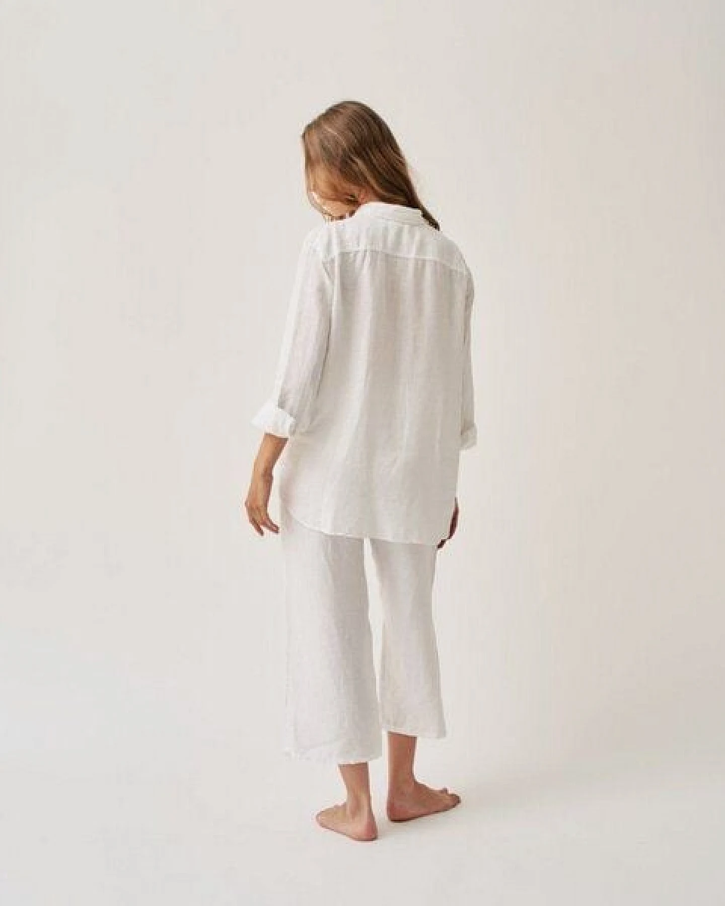 The Mama Set Oversized Leinenhemd „The Oversized Linen Shirt“ Leinenhemd für Schwangerschaft & Stillzeit – Ansicht 3