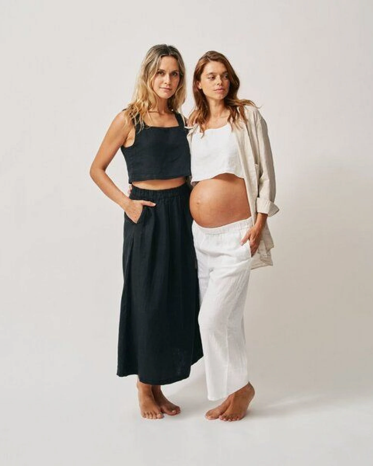 The Mama Set Leinen-Crop-Top „The Linen Crop Top“ Sanft fallendes Crop-Top aus 100 % Leinen für die Schwangerschaft & darüber hinaus – Ansicht 3