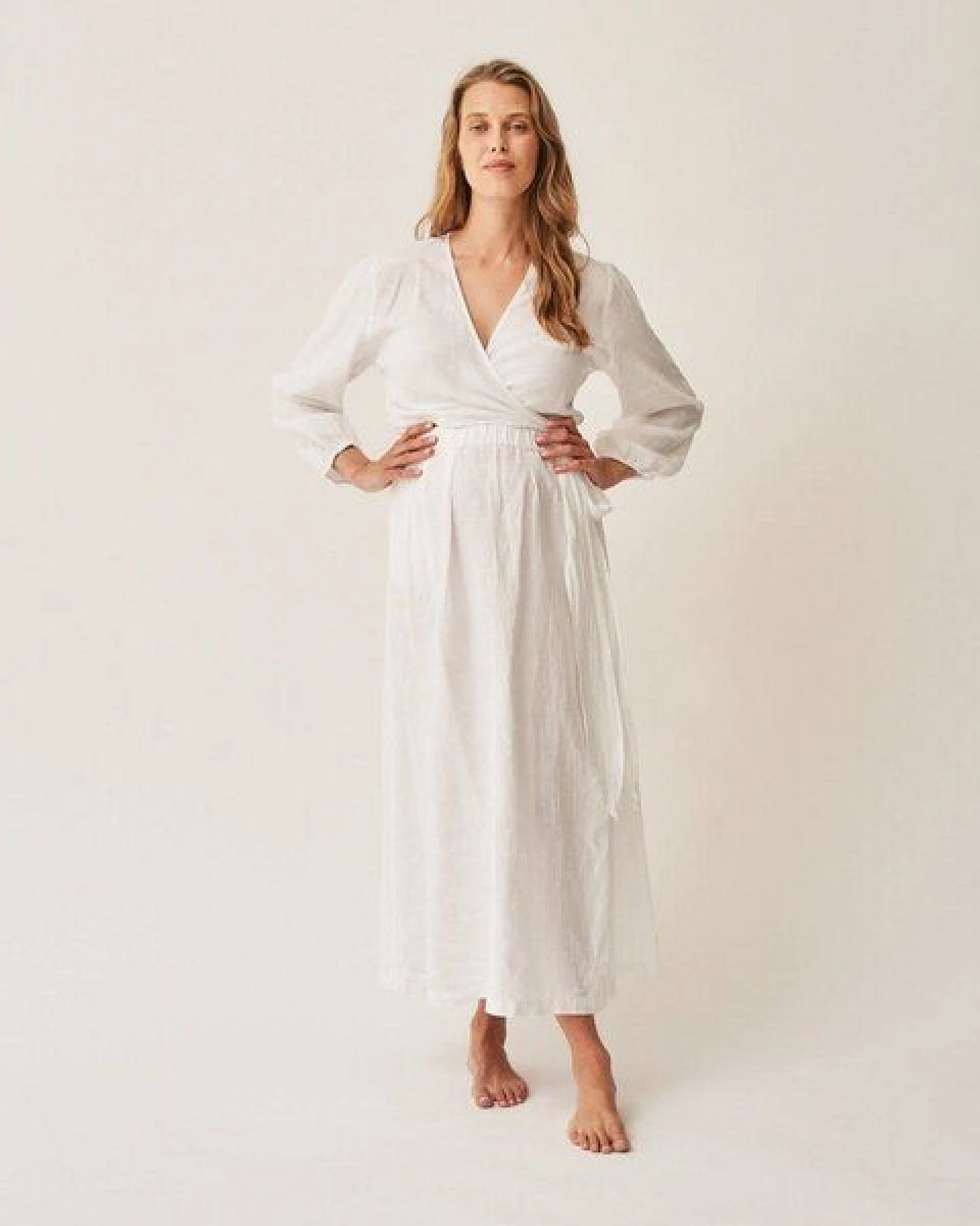 The Mama Set Leinen-Wickelkleid „The Linen Wrap Dress“ Elegantes Wickelkleid aus 100 % Leinen für Schwangerschaft & Stillzeit – Ansicht 3