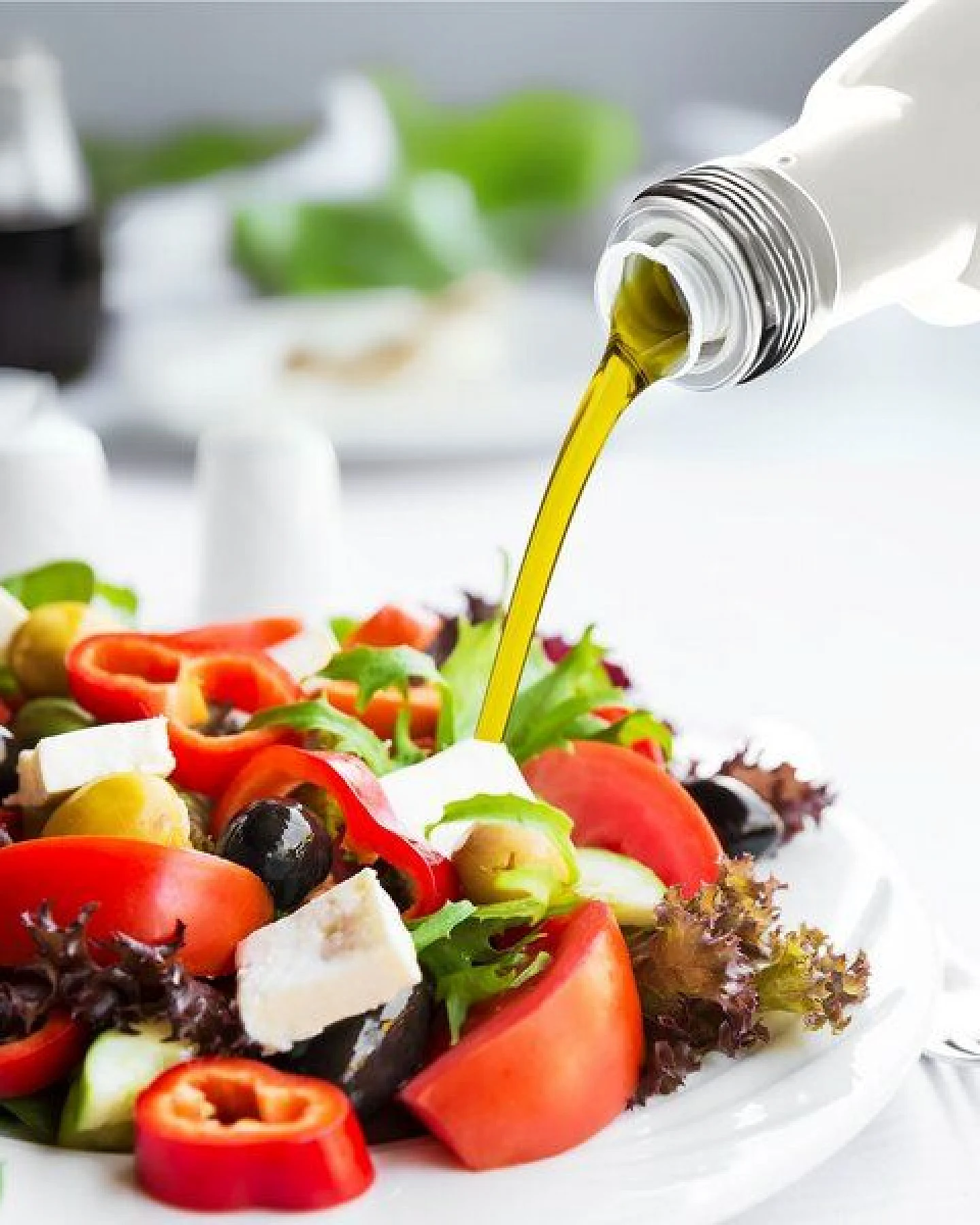mikken Ölflaschen 250 ml weiß mit Ausgießer und Schraubdeckel + Etiketten – Ansicht 2