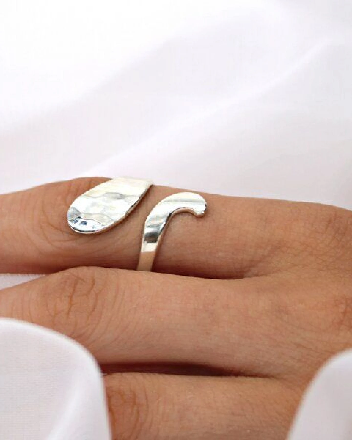 pakilia Ring "Serpentín martillado" #7 – Ansicht 3