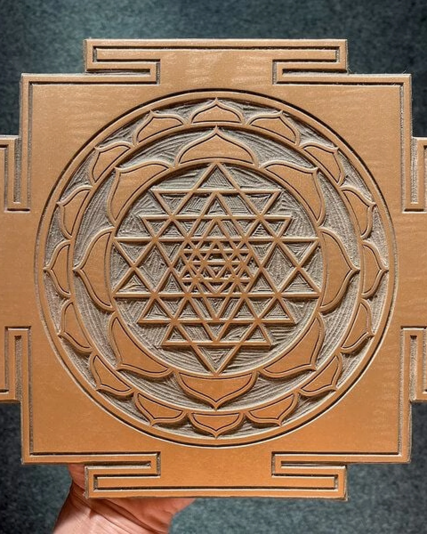 Veskor Cassiopeia SRI YANTRA Meditations Linoldruck – Ansicht 4