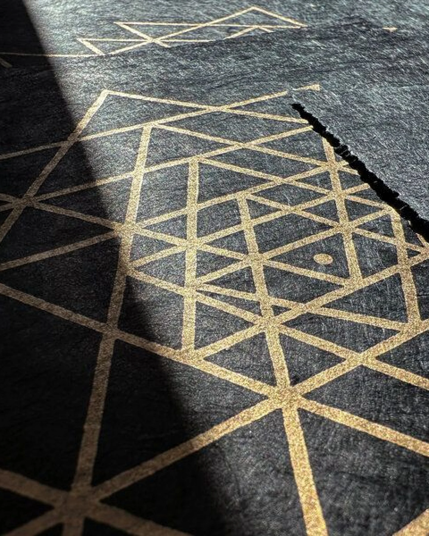 Veskor Cassiopeia SRI YANTRA Symbol Linoldruck – Ansicht 2
