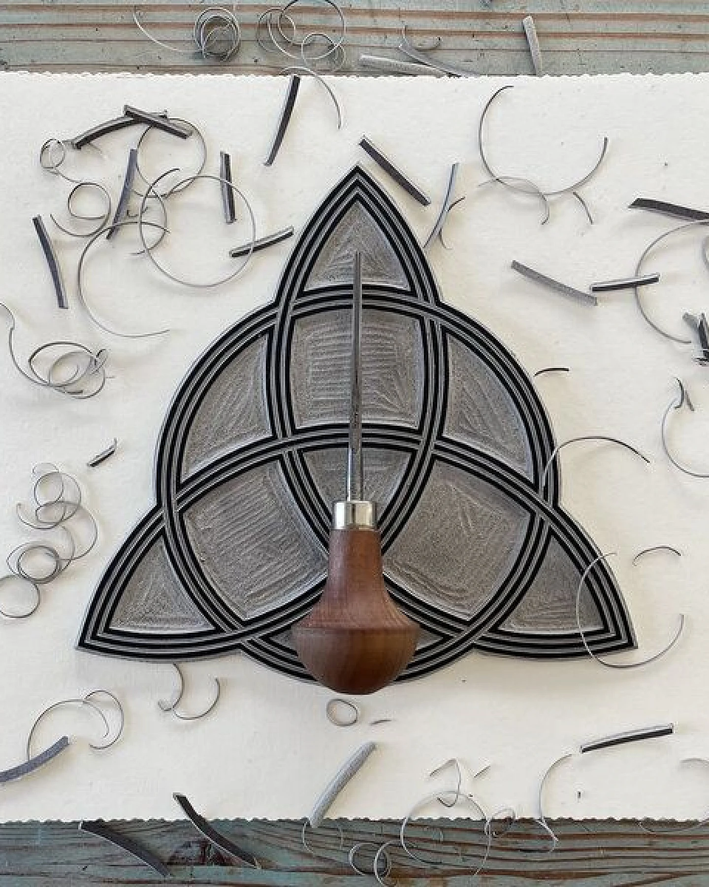 Veskor Cassiopeia TRIQUETRA Heilige Geometrie Linoldruck – Ansicht 2