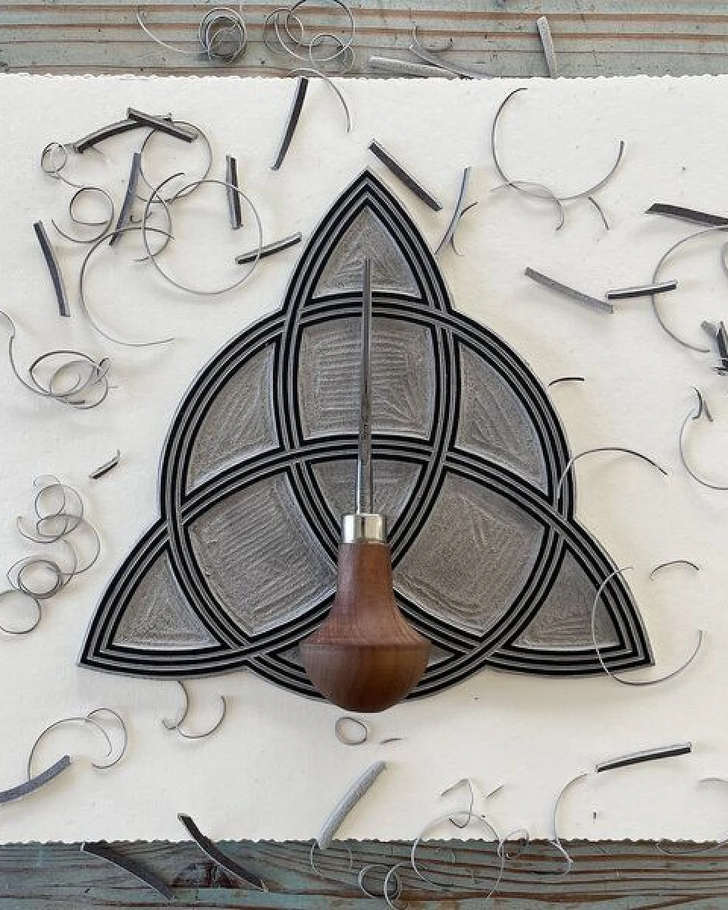 Veskor Cassiopeia TRIQUETRA Heilige Geometrie Linoldruck – Ansicht 3