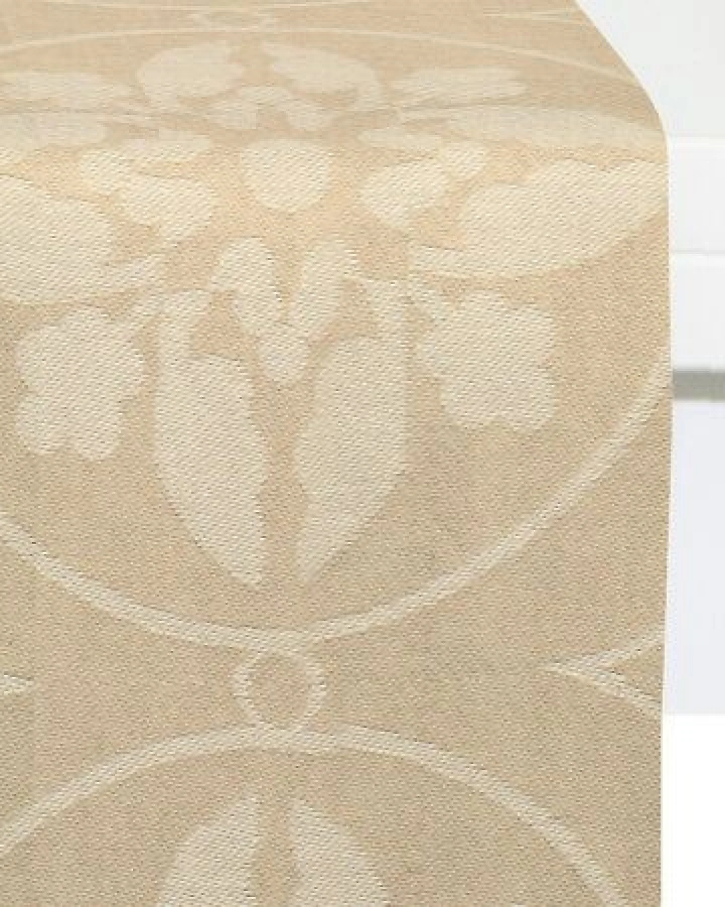 Nature by Adam Tischläufer aus 100% Bio-Baumwolle - Made in Germany - Romantic Puligny Light – Ansicht 3