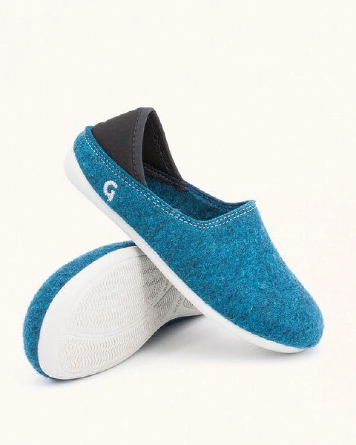 Blau