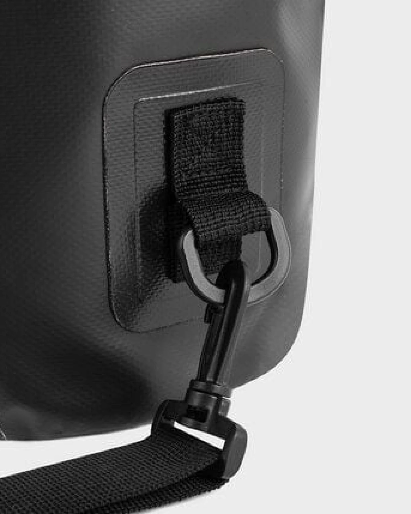 8000Kicks Wasserdichte Tasche in Schwarz – Ansicht 4