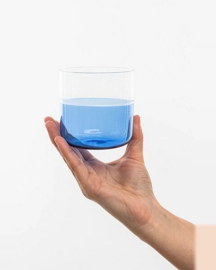 Blau