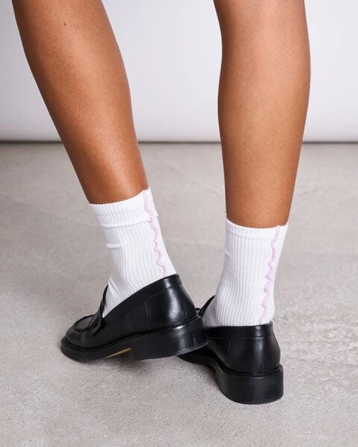 JAN N JUNE Overlock SOCKS