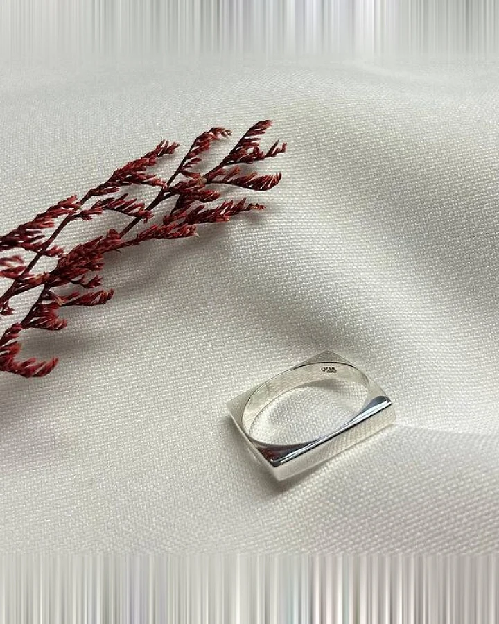 pakilia Ring "Cuadro liso" #8