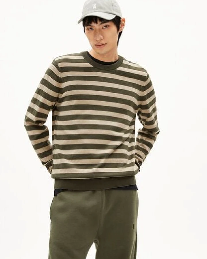 ARMEDANGELS LOUKAA FINE STRIPES Herren Pullover aus Bio-Baumwolle
