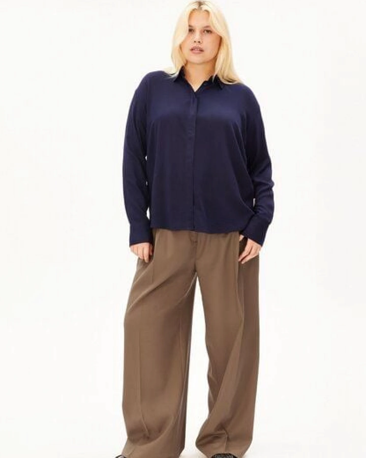 ARMEDANGELS LARISAANA Damen Bluse aus LENZING ECOVERO Viskose – Ansicht 4