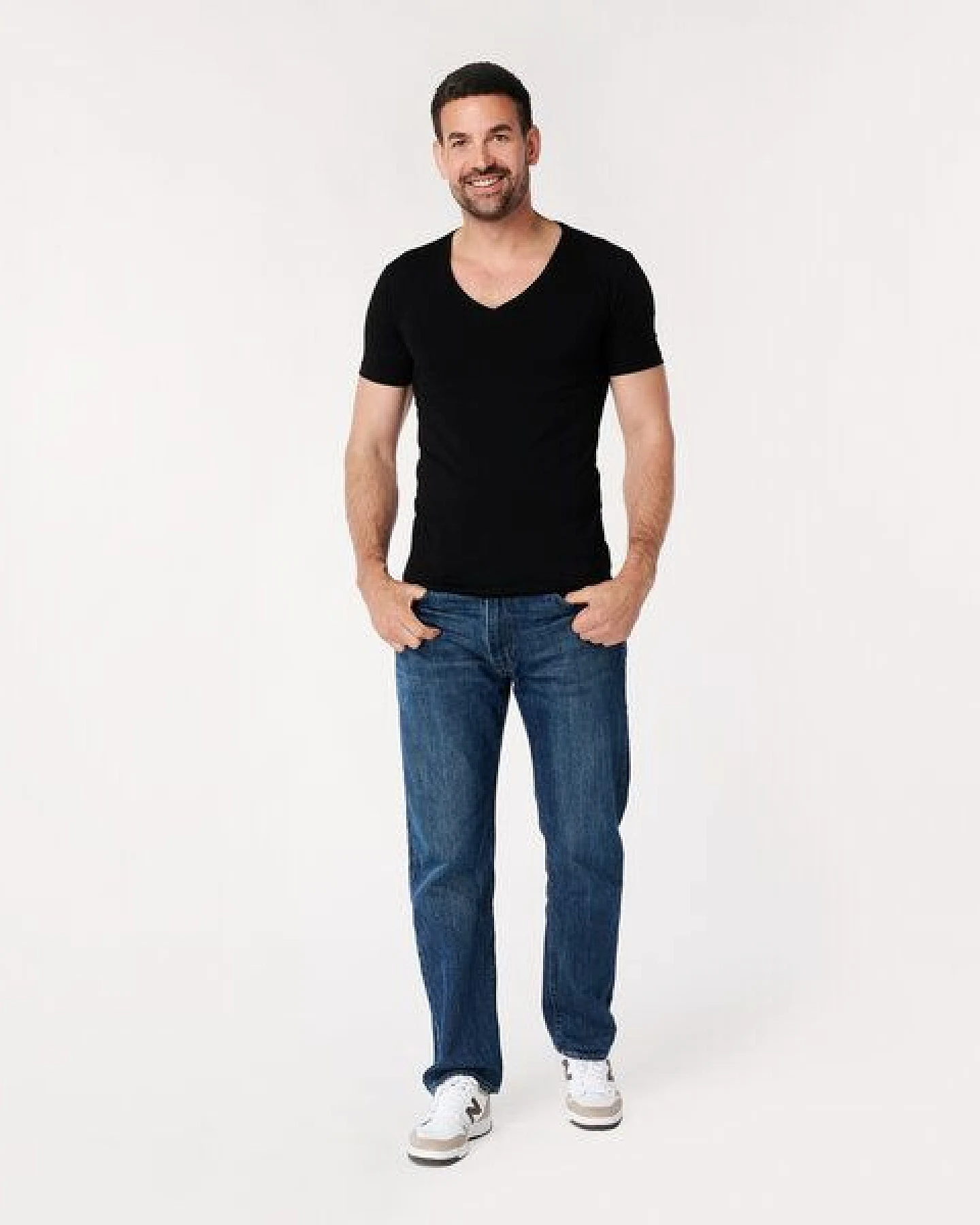 SKOT Fashion Nachhaltige T-Shirt 2-pack / Herren / Tief V-neck / Schwarz – Ansicht 3