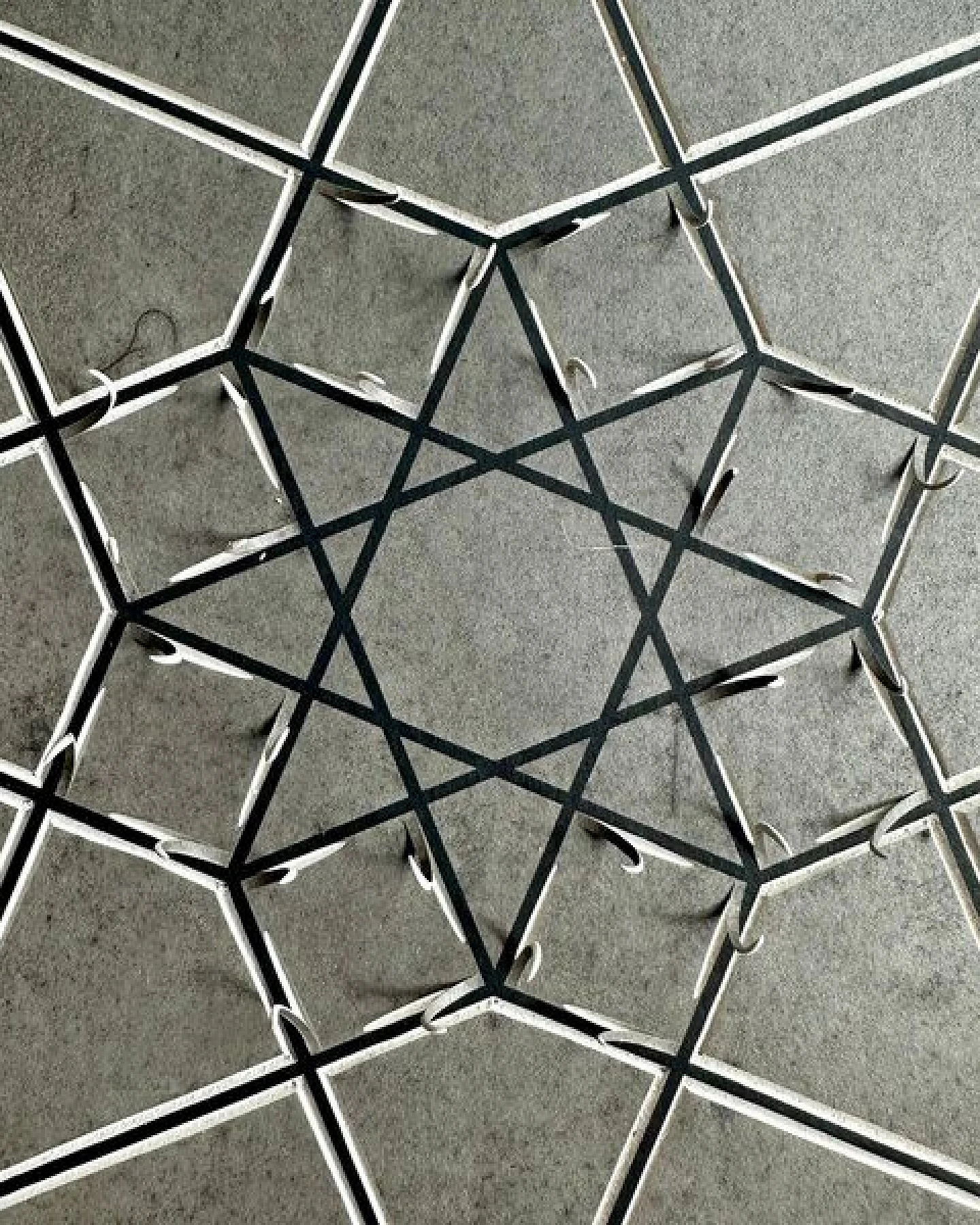 Veskor Cassiopeia TESSERAKT HYPERCUBE Heilige Geometrie Linoldruck – Ansicht 2