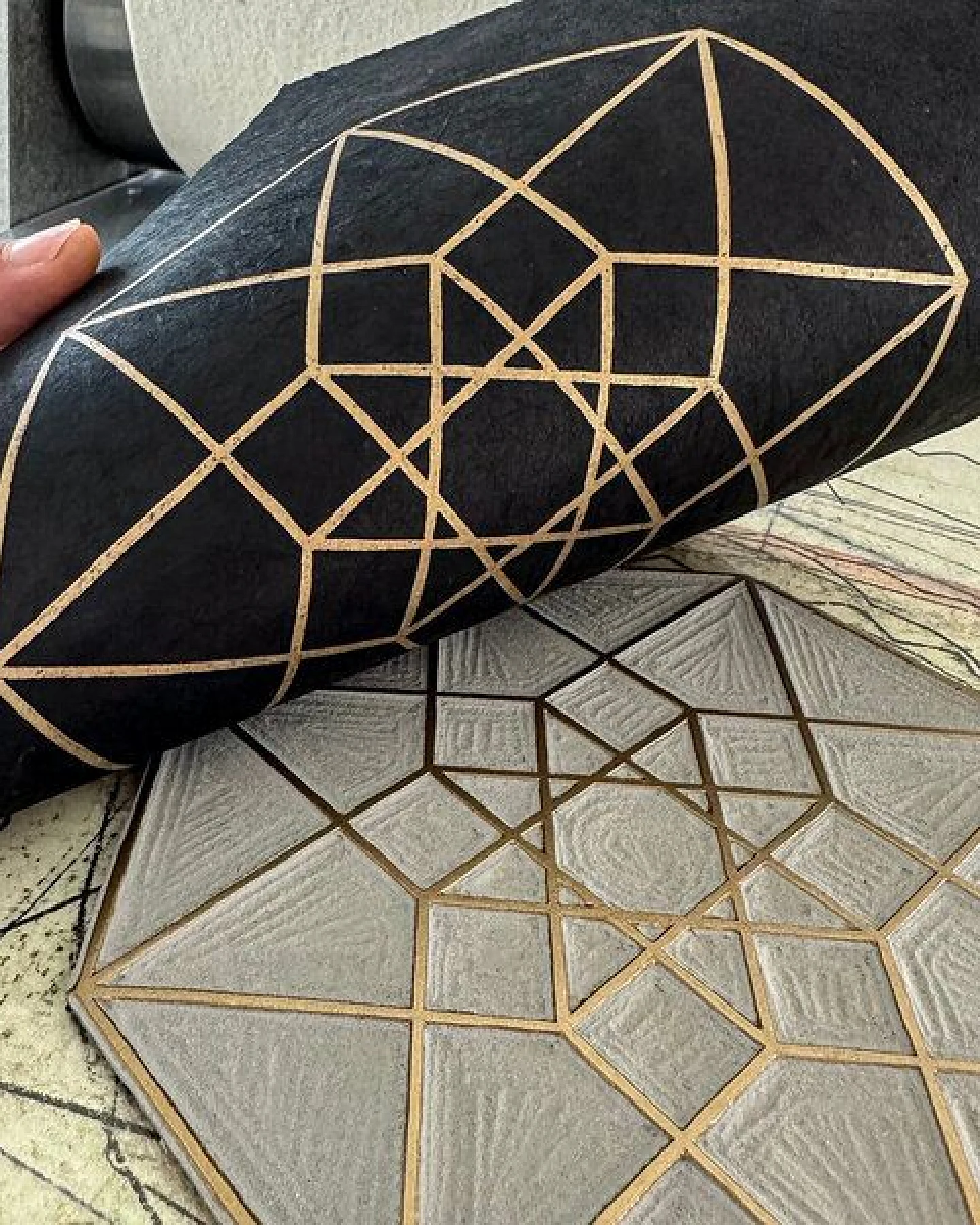 Veskor Cassiopeia TESSERAKT HYPERCUBE Heilige Geometrie Linoldruck – Ansicht 4