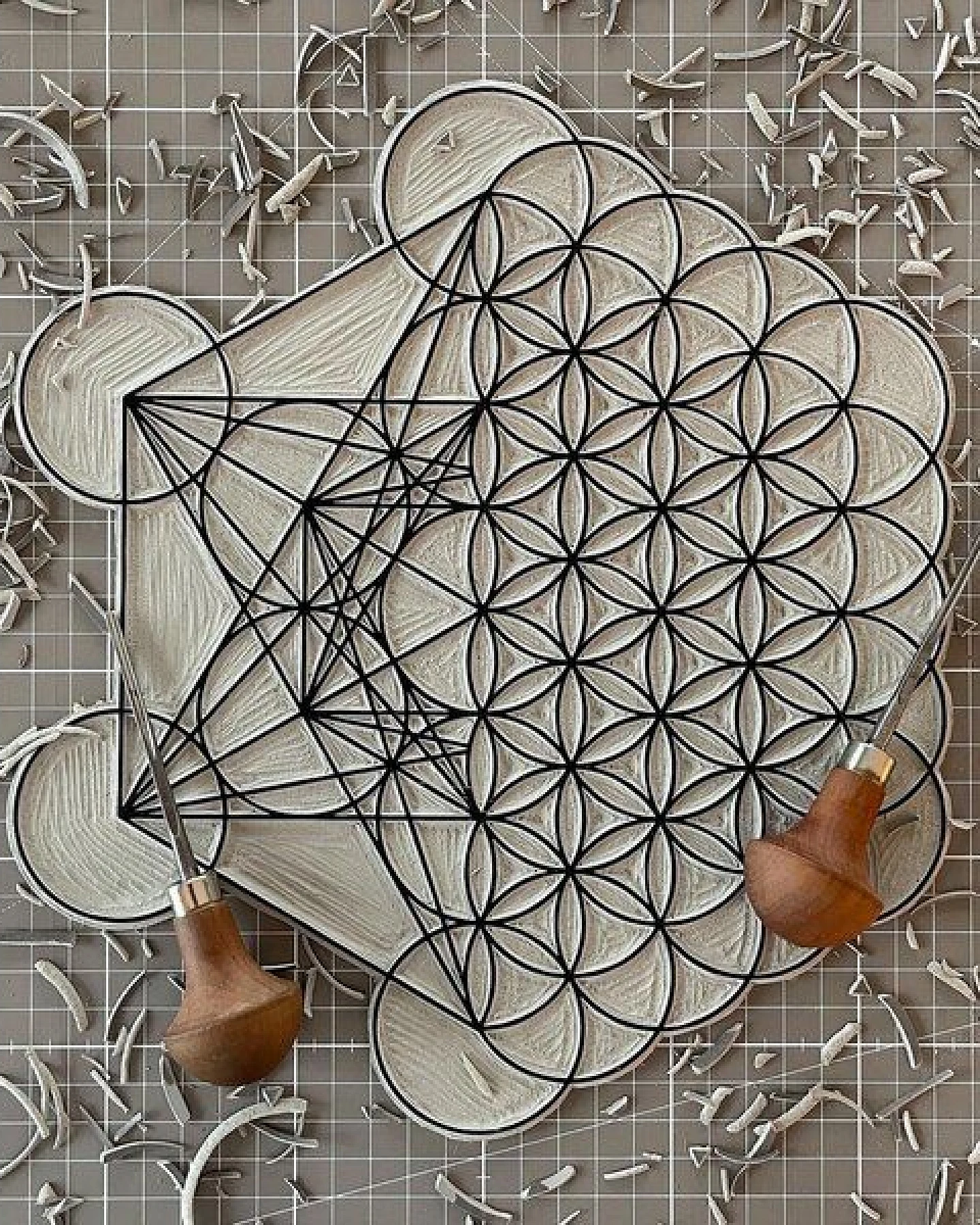 Veskor Cassiopeia METAFLOWER Heilige Geometrie Linoldruck – Ansicht 3