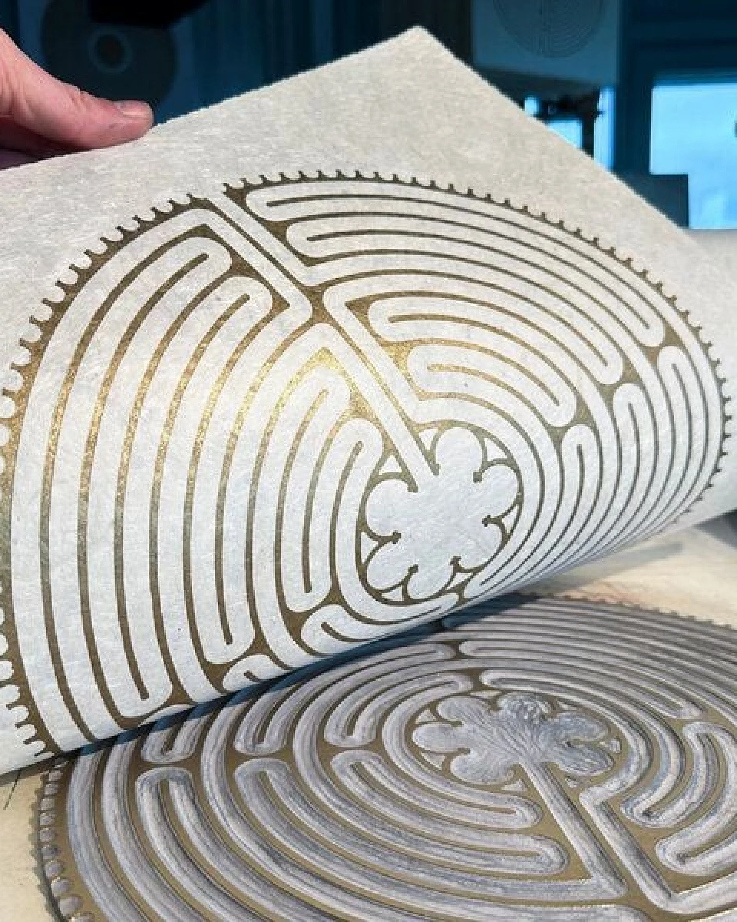 Veskor Cassiopeia LABYRINTH VON CHARTRES der Kathedrale Notre-Dame Linoldruck – Ansicht 4