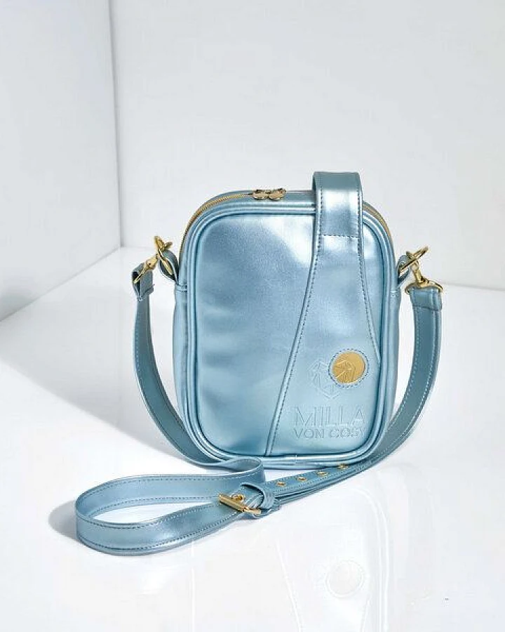 Blau