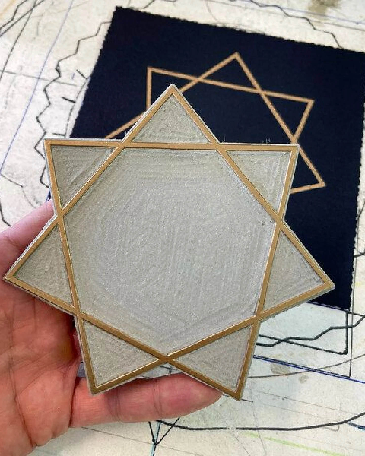 Veskor Cassiopeia HEPTAGRAMM (7/2) Heilige Geometrie Linoldruck – Ansicht 2
