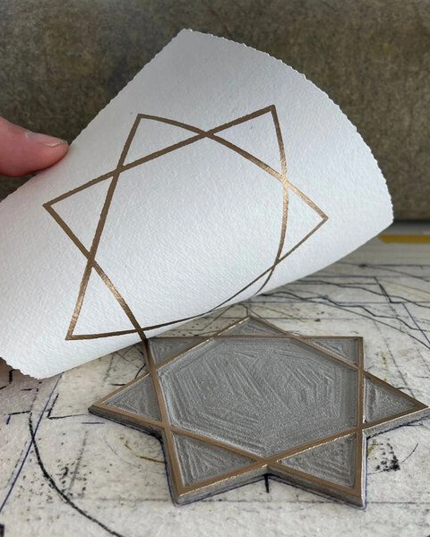 Veskor Cassiopeia HEPTAGRAMM (7/2) Heilige Geometrie Linoldruck – Ansicht 3