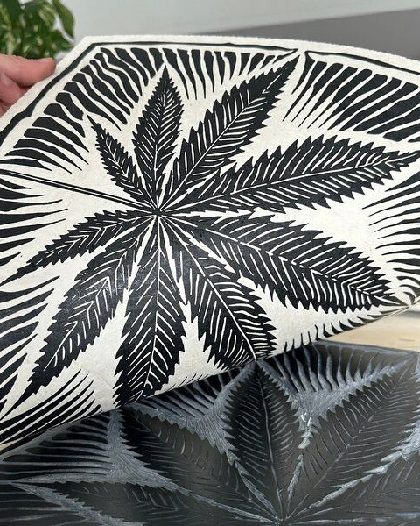 Veskor Cassiopeia CANNABIS BLATT Marihuana Pflanzen Linoldruck – Ansicht 2