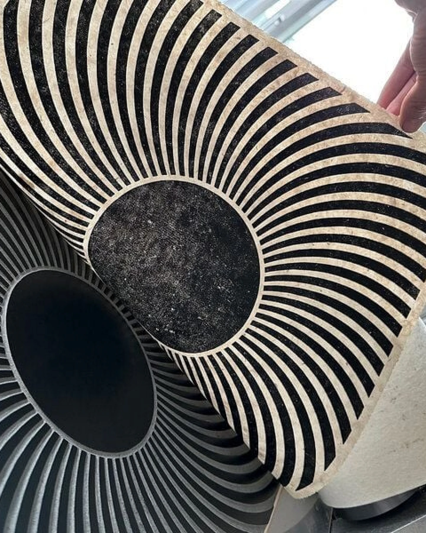 Veskor Cassiopeia PSYCHEDELIC SUN Op-Art Linoldruck – Ansicht 4