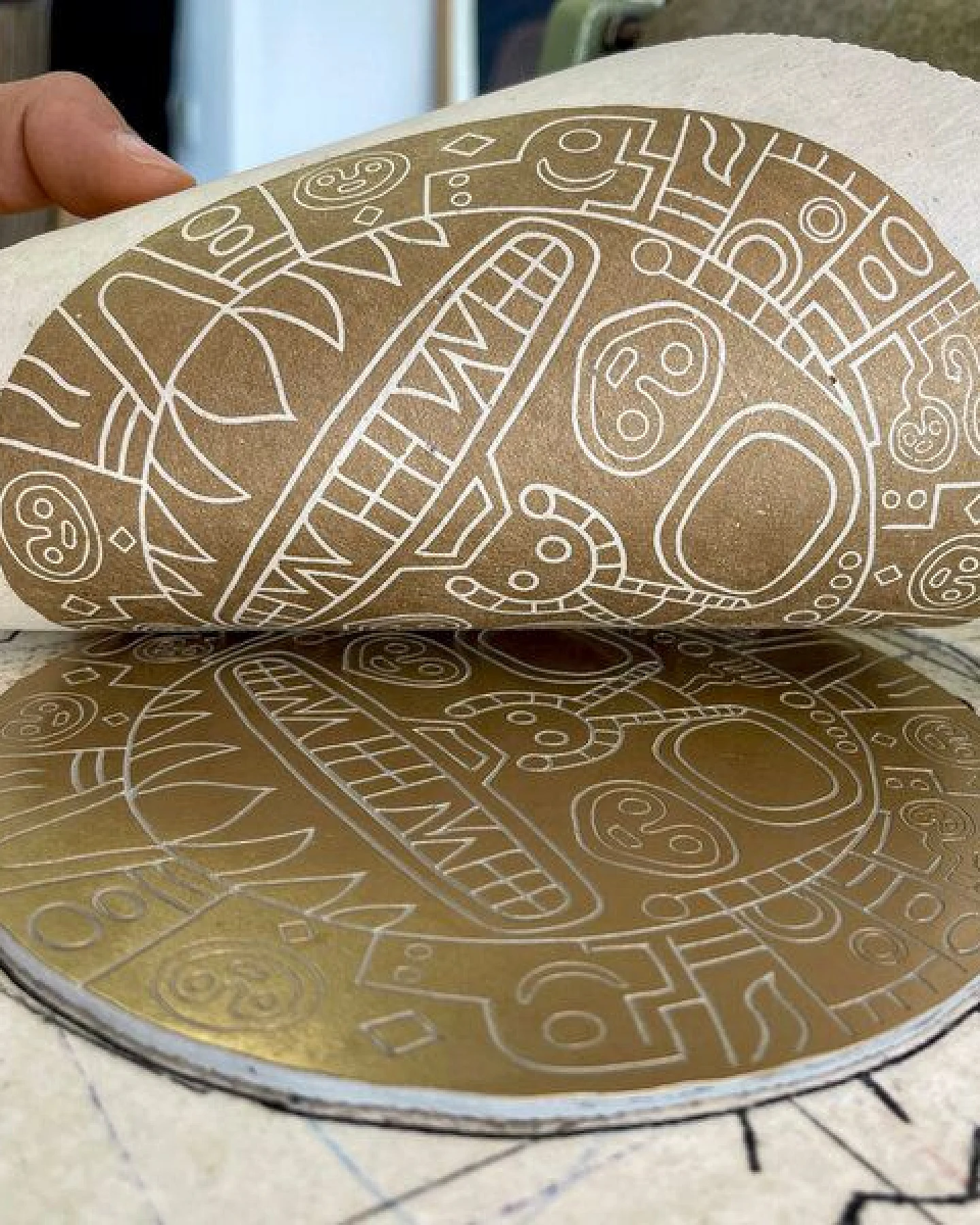 Veskor Cassiopeia TIKI VIRACOCHA Heilige Geometrie Linoldruck – Ansicht 3