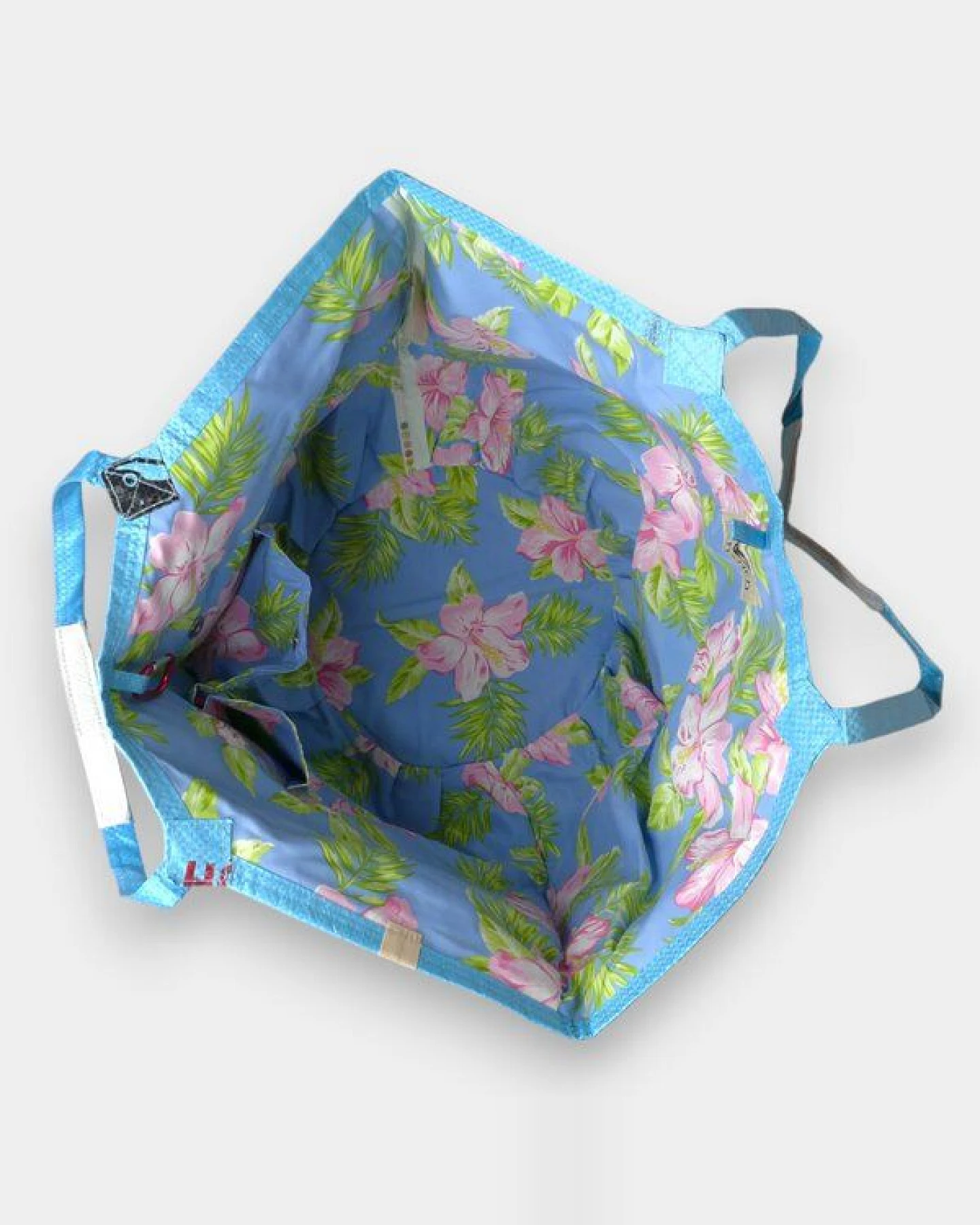 REFISHED fair fashion Tasche 'SOULMATE WATERPROOF' Limitierte Edition! - upcycelte Fischfuttersäcke – Ansicht 2