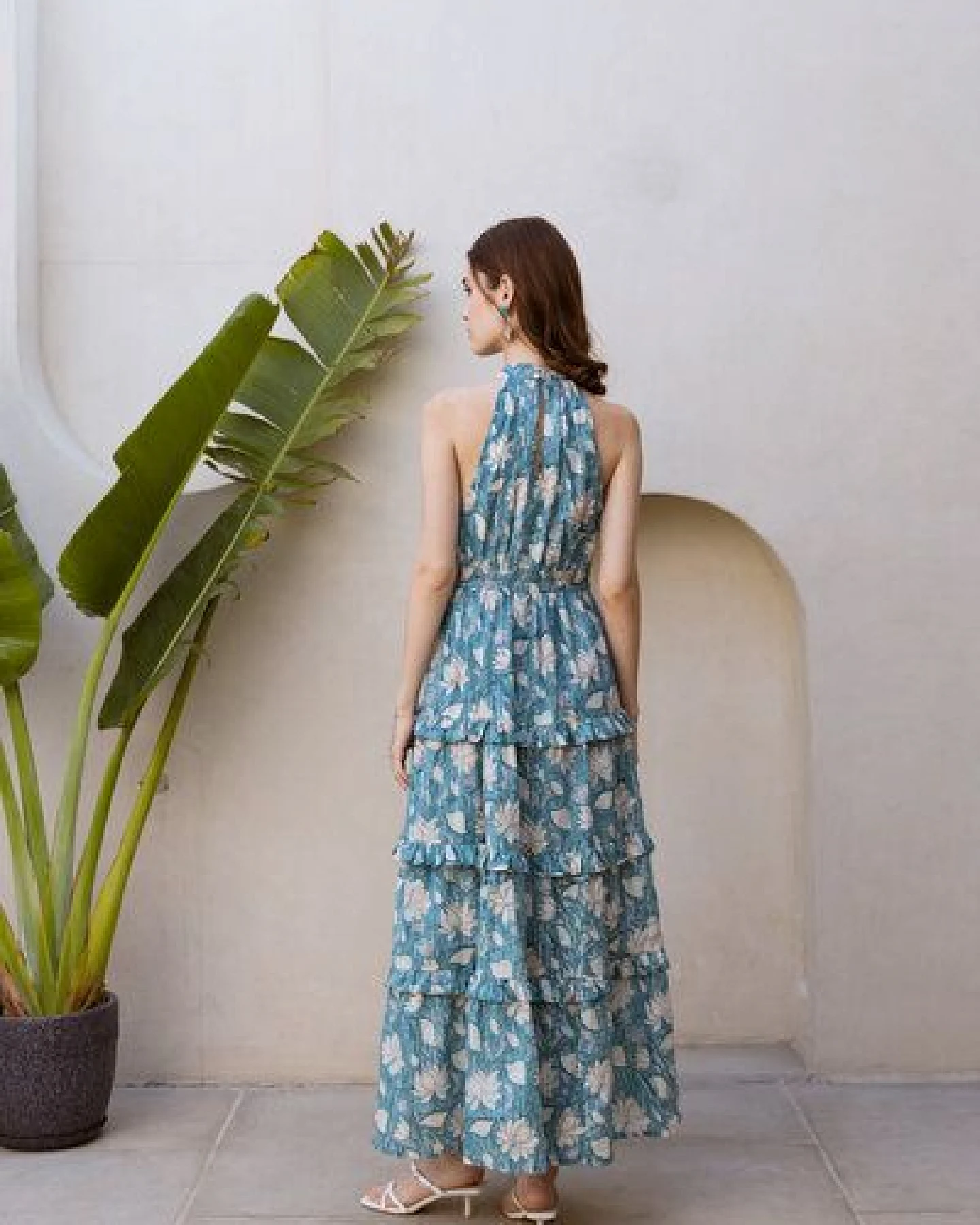 Haus of Namaste Maxikleid aus Bio-Baumwolle mit Lurex – handbedruckt & mit Halterneck – Ansicht 3