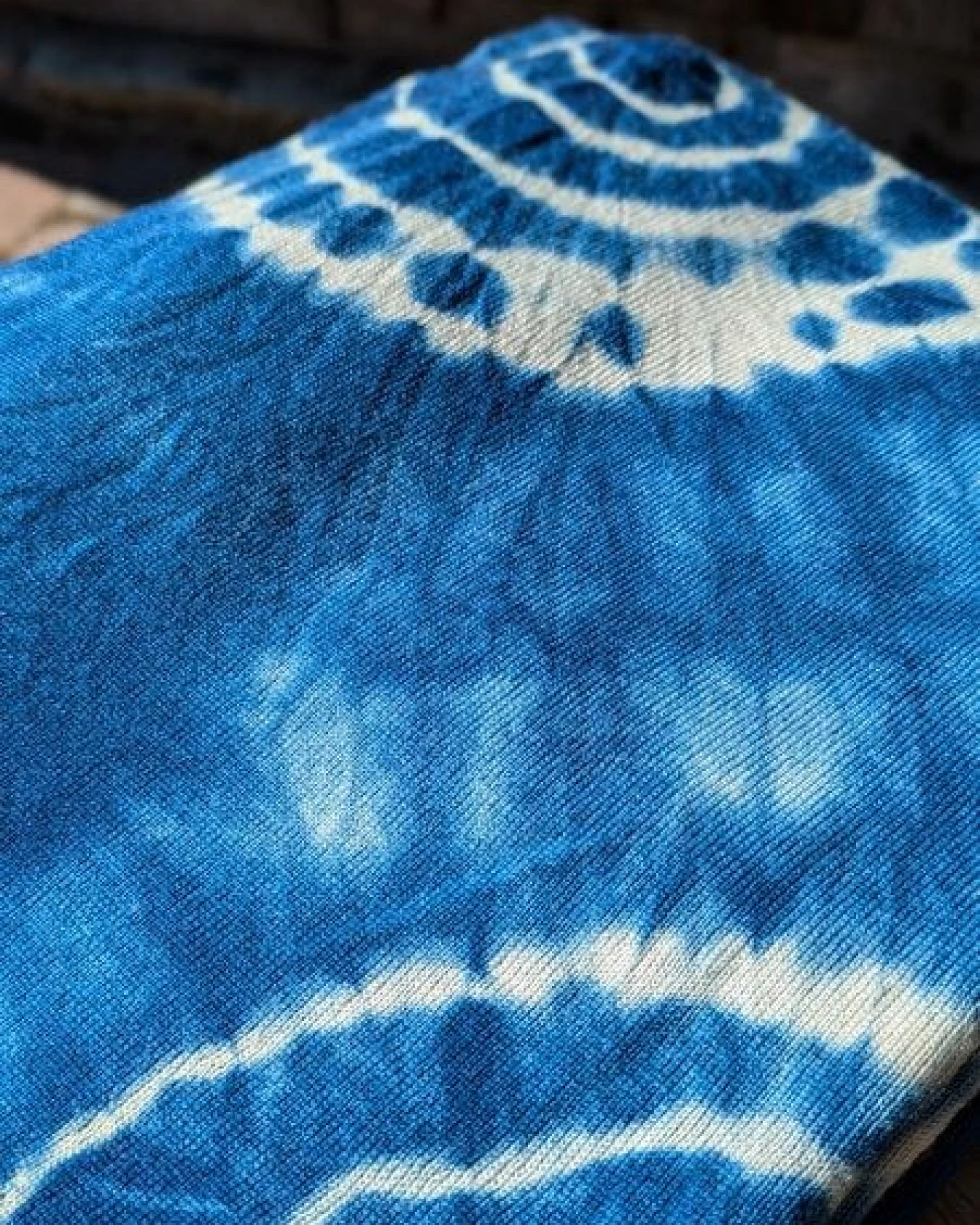 Wooliie Handgefertigte Babydecke aus 100 % Merinowolle – pflanzlich gefärbt – Ansicht 2