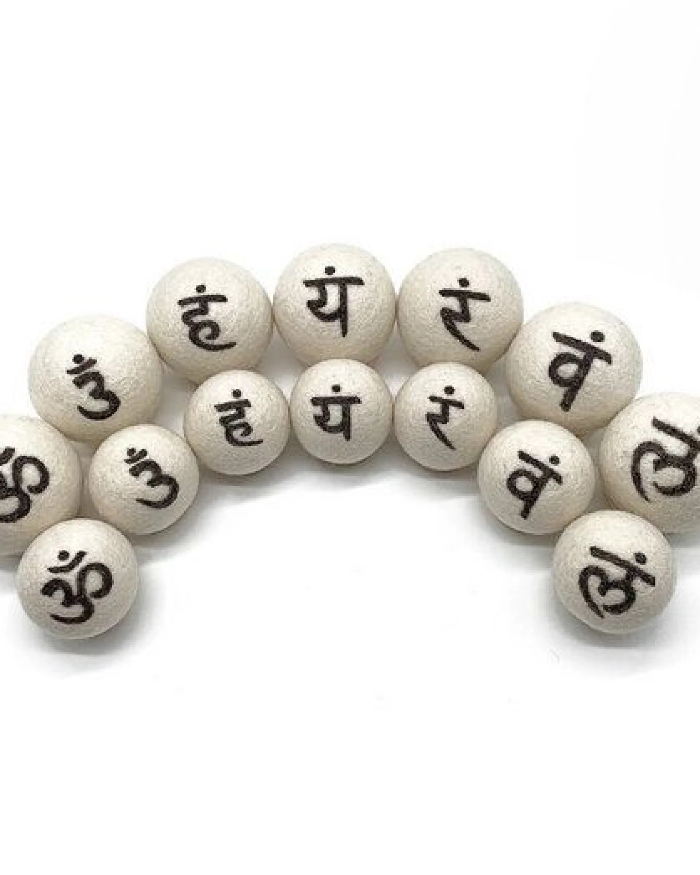 Wooliie Handgefertigte Mantra-Bälle aus 100 % naturbelassener Schurwolle – 7 Designs – Ansicht 2