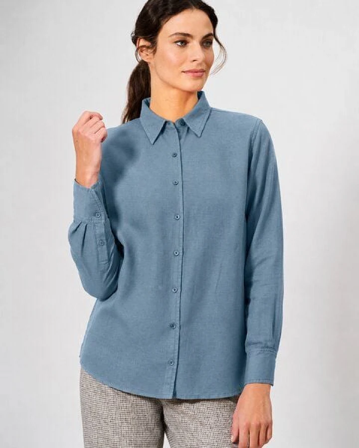 Blau
