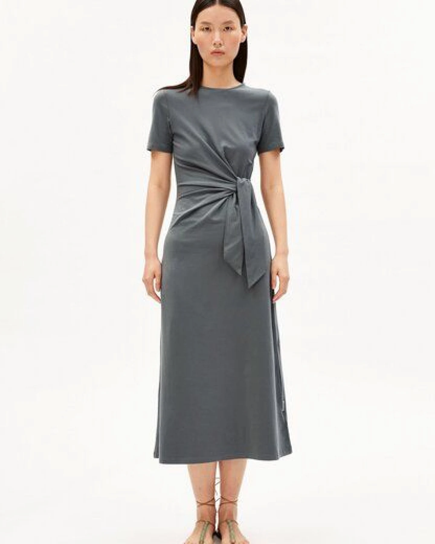 ARMEDANGELS JELTAA Damen Jerseykleid aus Bio-Baumwoll Mix – Ansicht 4