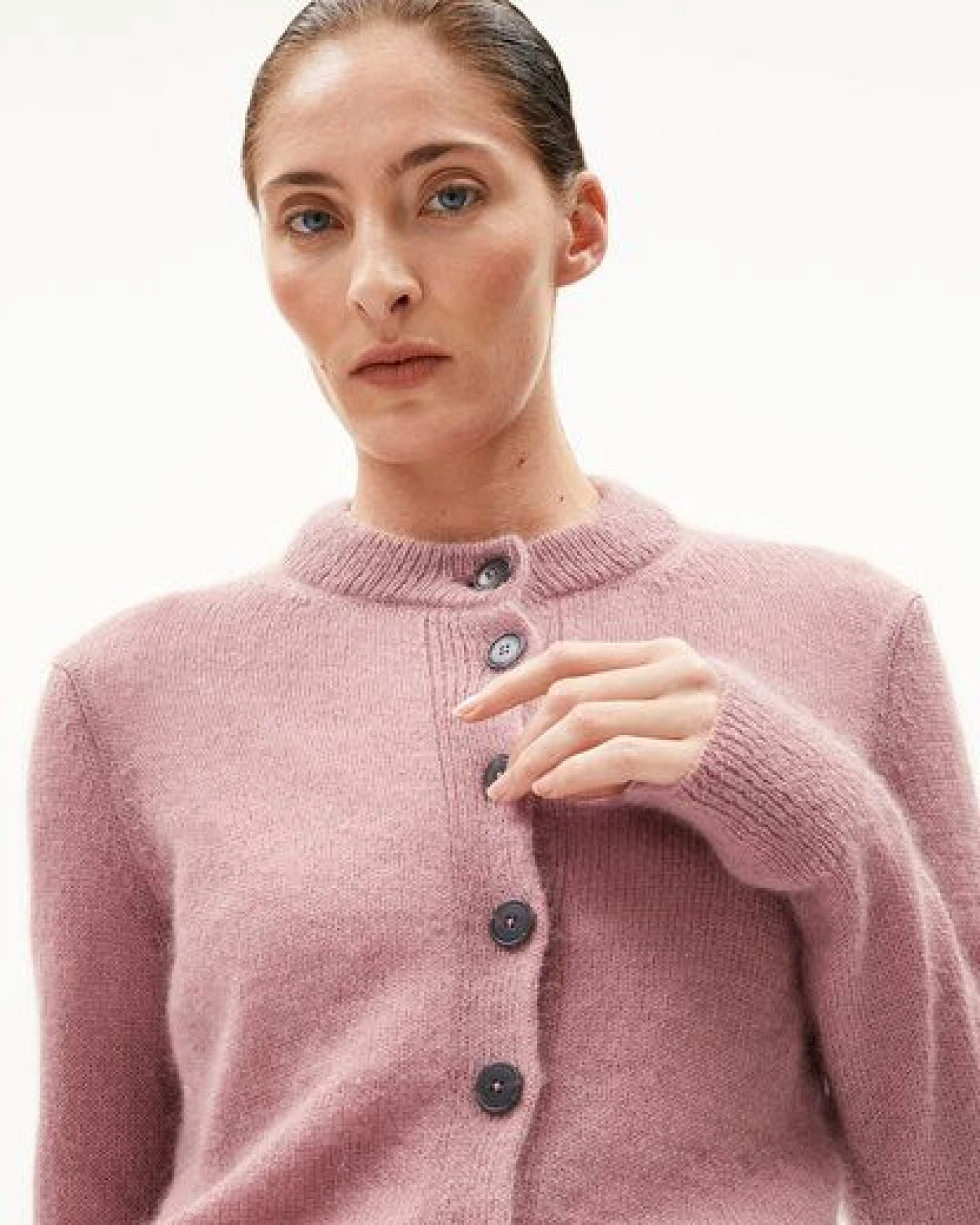 ARMEDANGELS AMILDAA Damen Strickjacke aus Mohair-Woll Mix – Ansicht 3