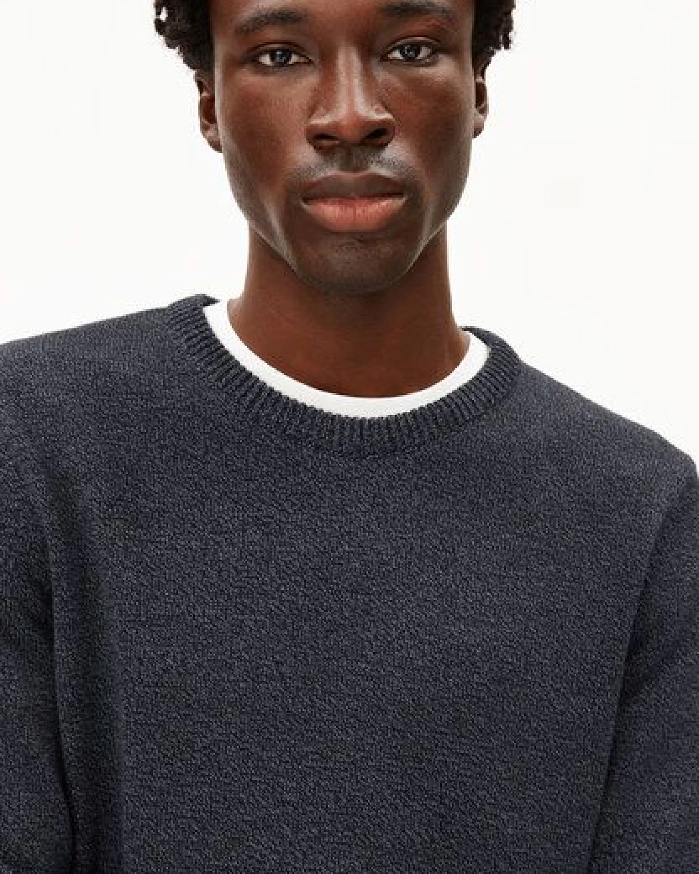 ARMEDANGELS ALVAARIO Herren Pullover aus Bio-Baumwolle – Ansicht 3